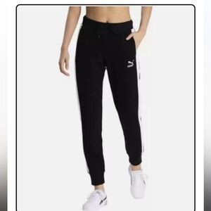 PUMA Joggers Black With White Trim with Pockets and Draw String Size Medium
